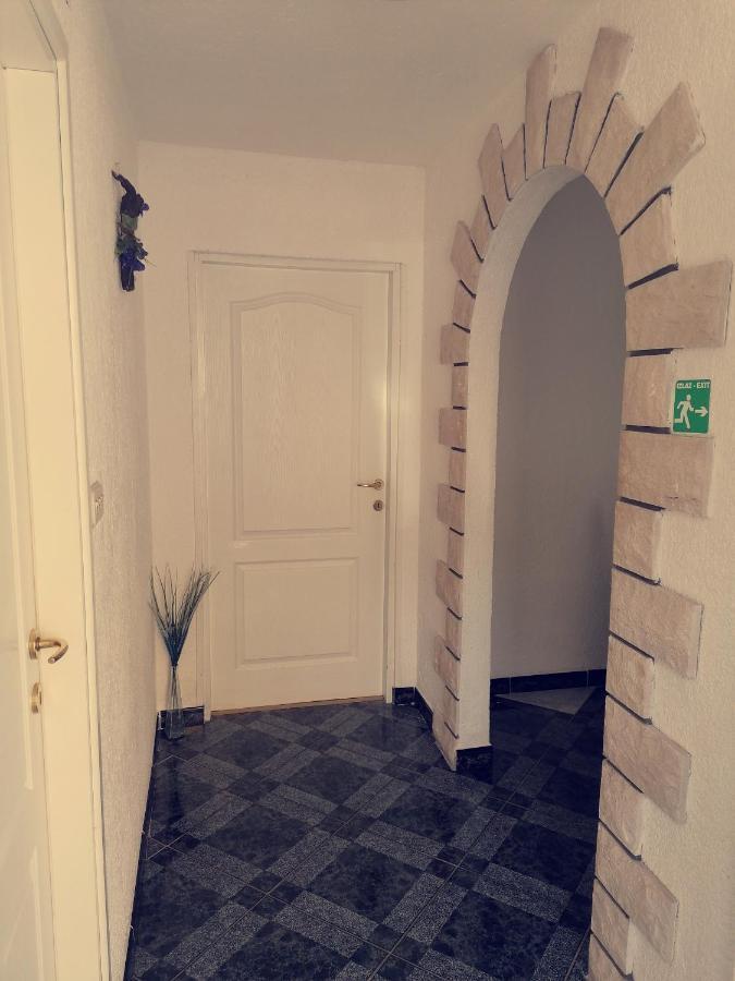 Apartment Ampulica 2 Сень Экстерьер фото